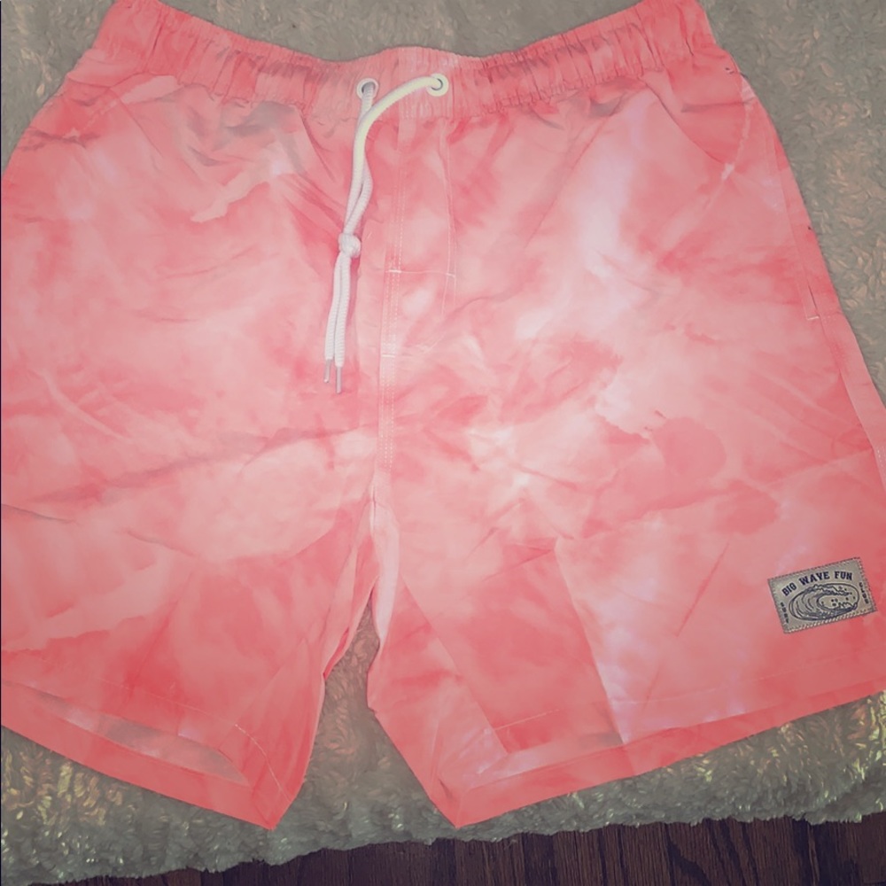Men’s swim trunks